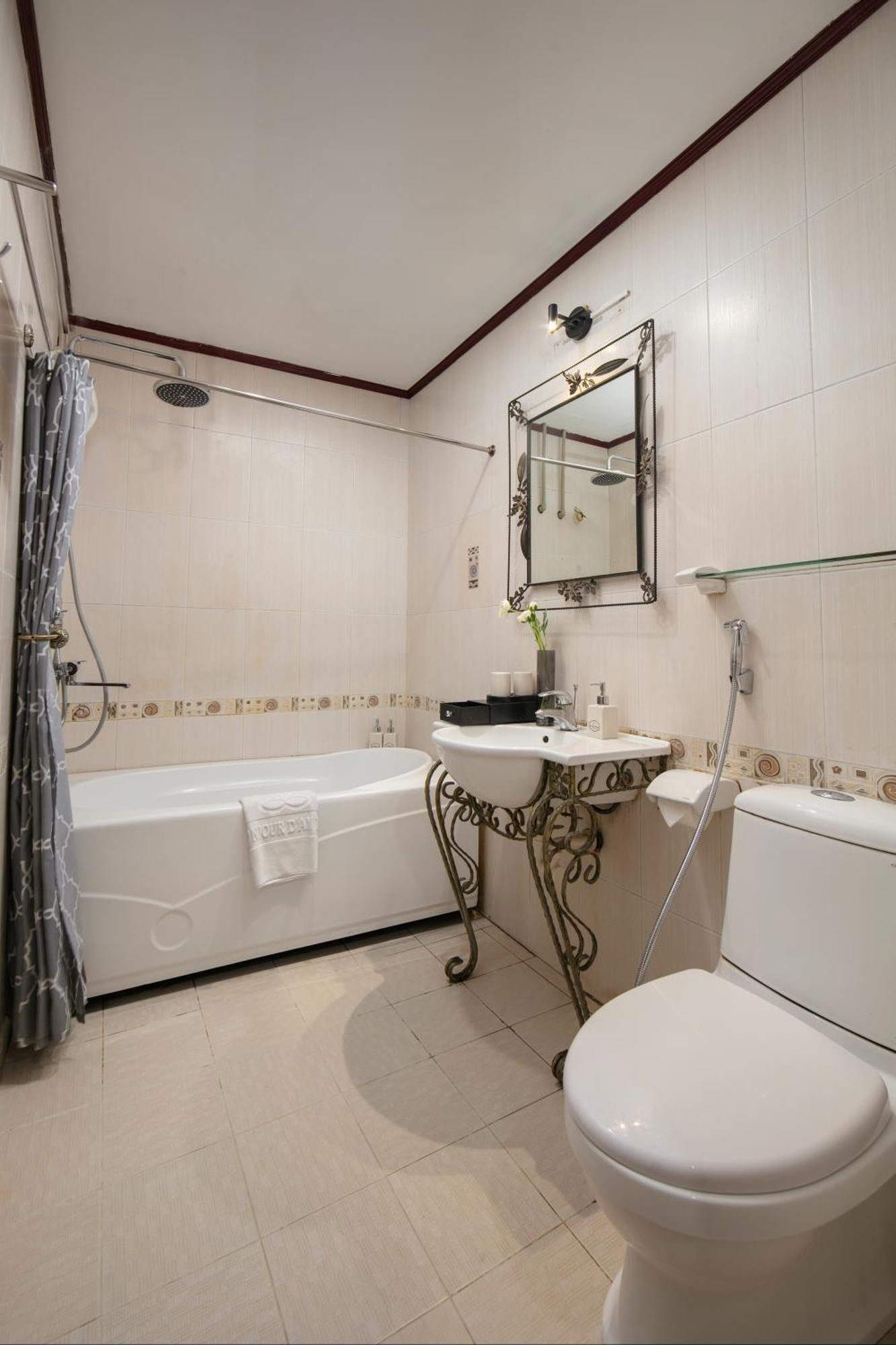 Bonjour D'An Nam Hotel Hanoi Exterior photo